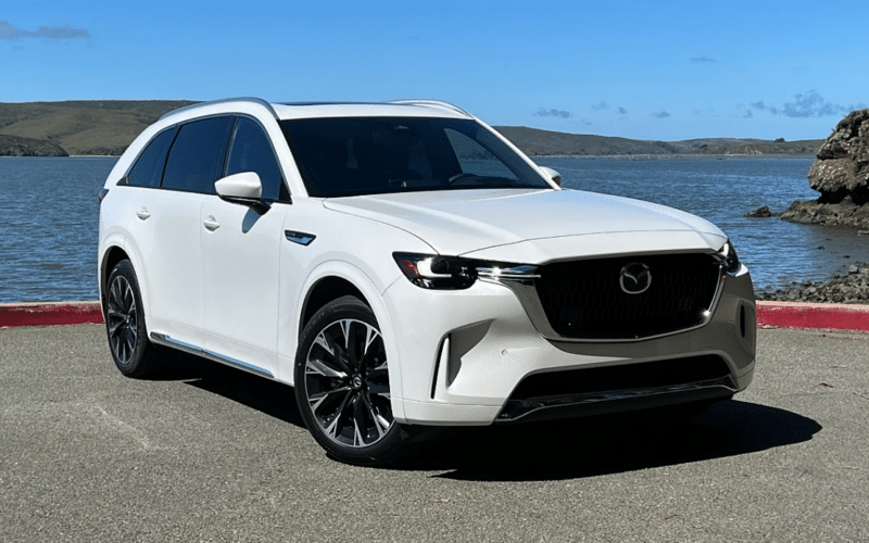 Mazda со енормно зголемена продажба