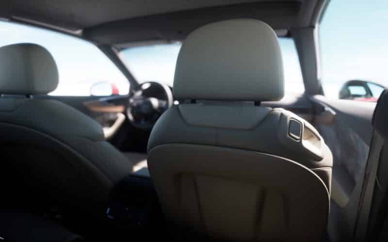 Истражување: Кое е најбезбедно место за седење во автомобил?