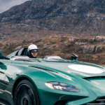 Исклучително редок Aston Martin V12 Speedster на продажба