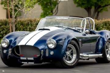 Се продава Реплика на Shelby Cobra користена во Филмот „Bad Boys“